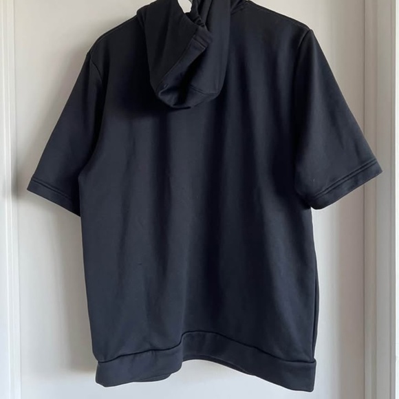 Men’s MEDIUM Under Armour Short Sleeve Baseball Hoodie - Picture 2 of 3